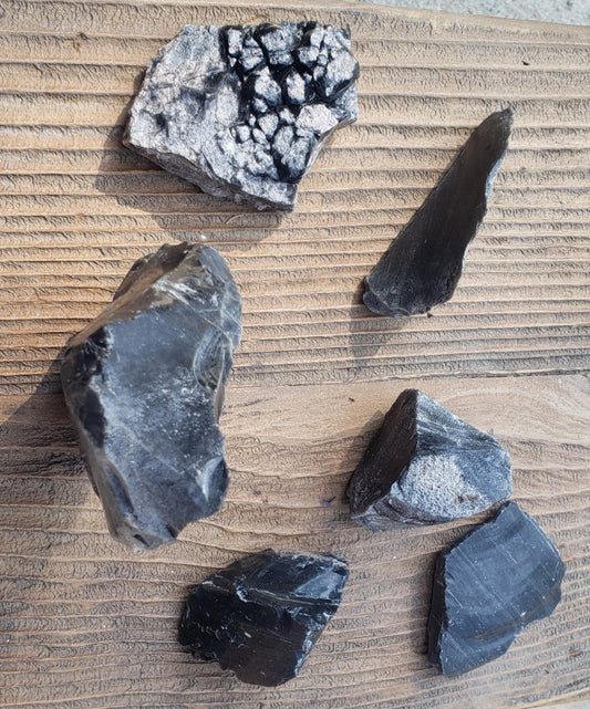 1 lb Obsidian Chunks