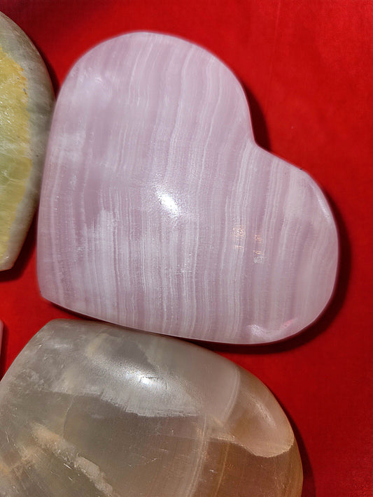 Mangano Calcite Heart